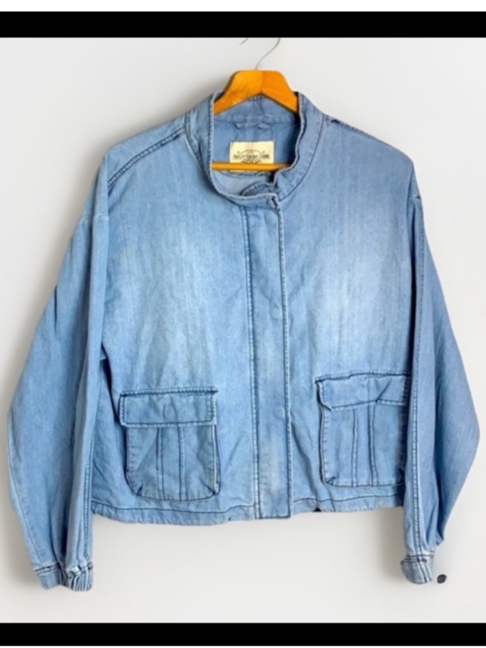 ❤️🔥Ashley Vintage Charm - Light Blue Wash Chambray Denim Jacket - XL